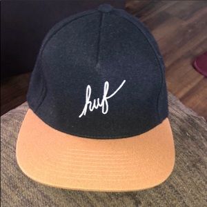 Black & Tan Huf Hat